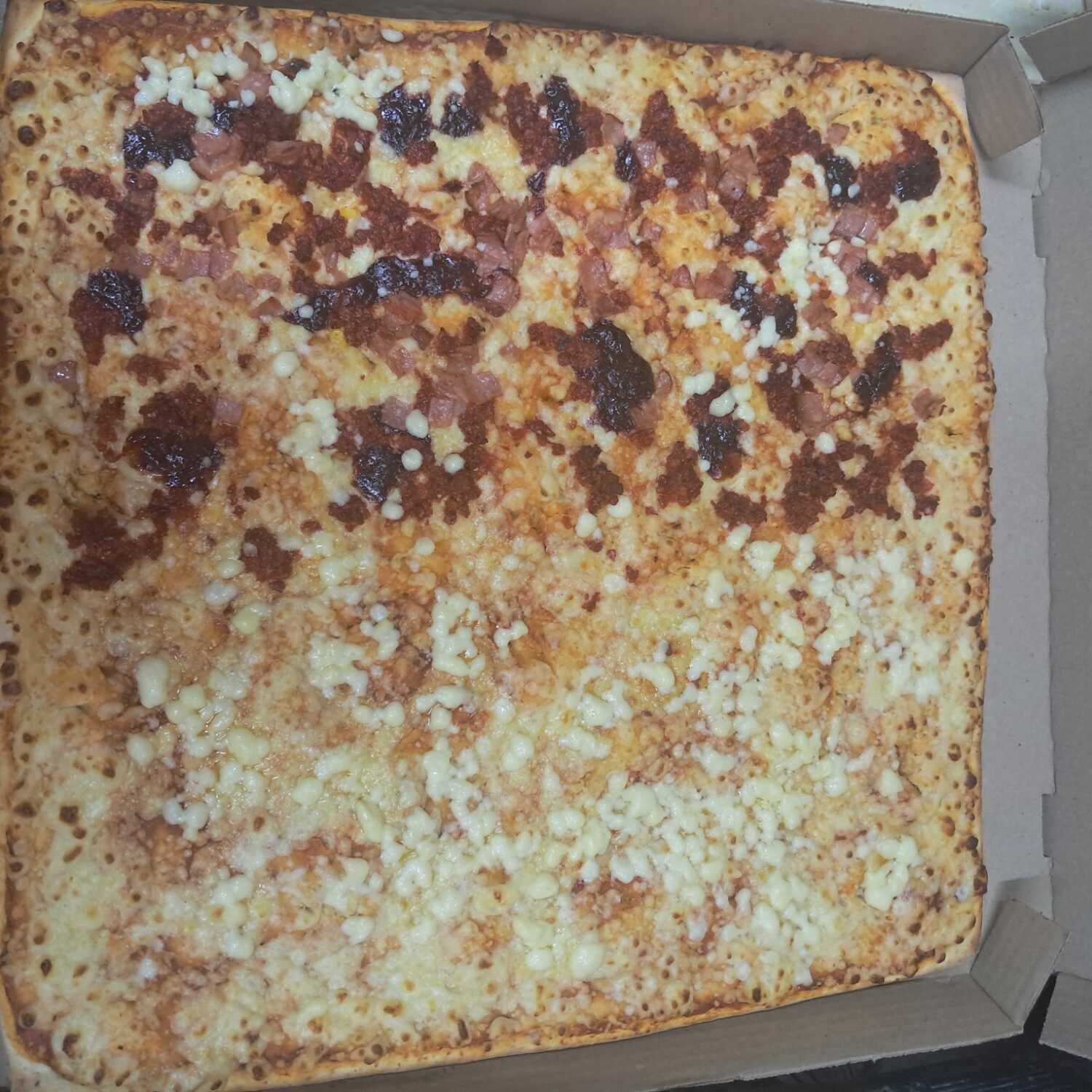 PIZZA CUADRADA