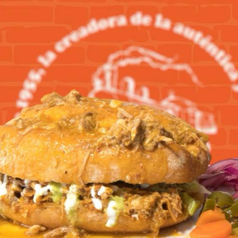 Torta Cochinita Pibil
