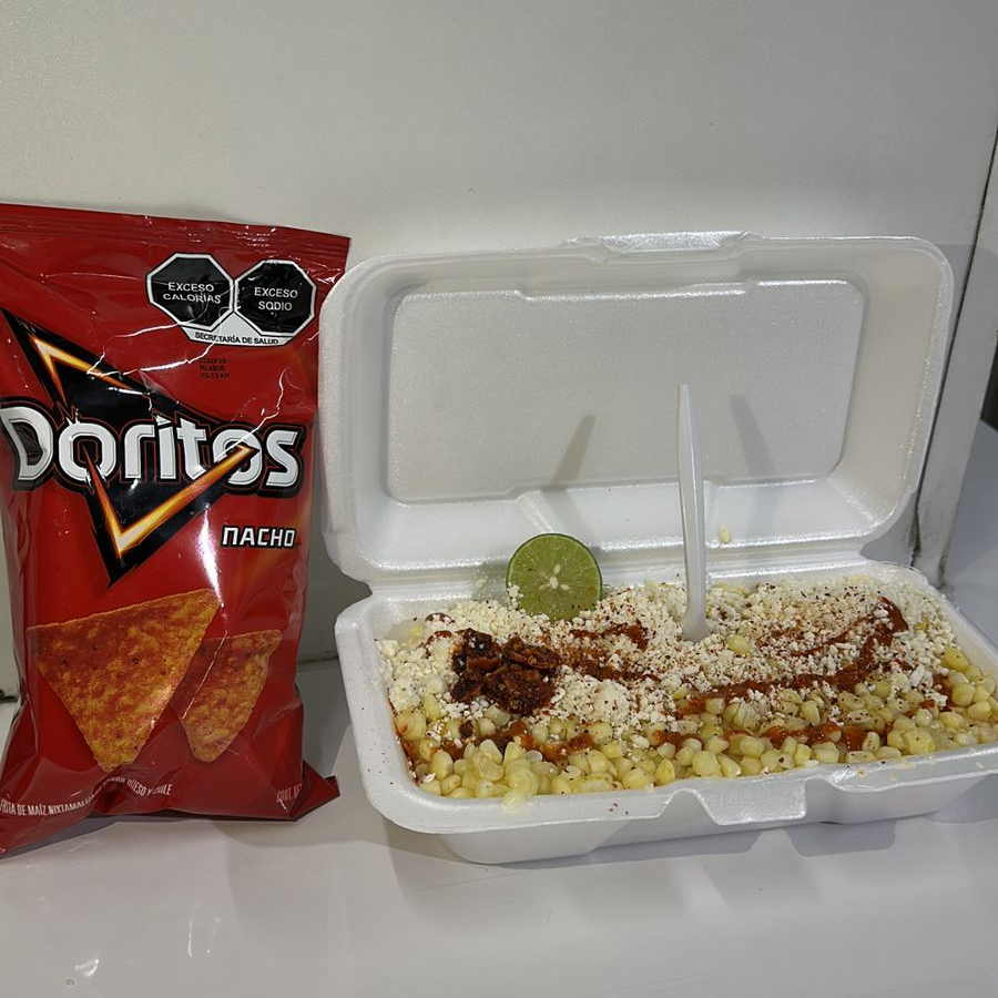 Tosti Elote Doritos Nachos