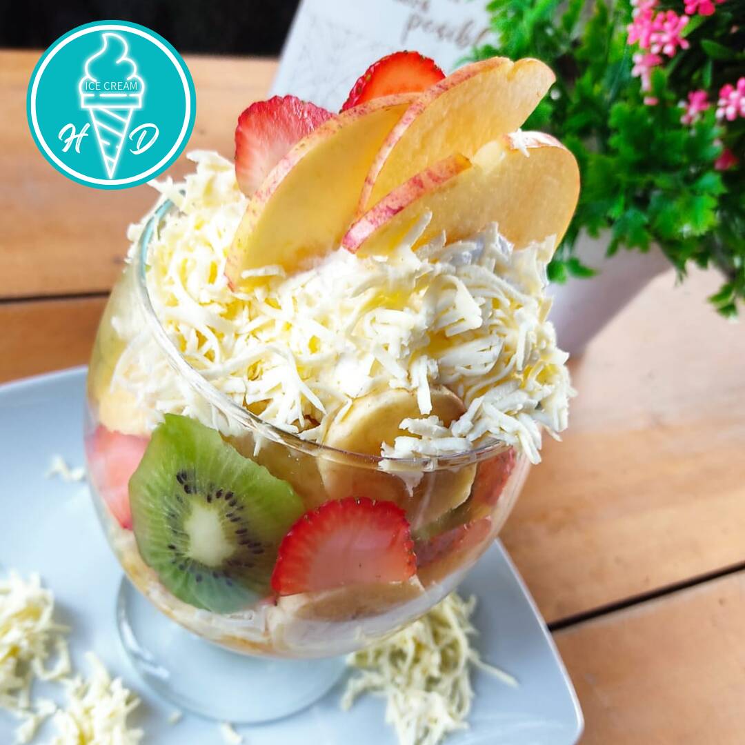 Ensalada de Fruta con Queso