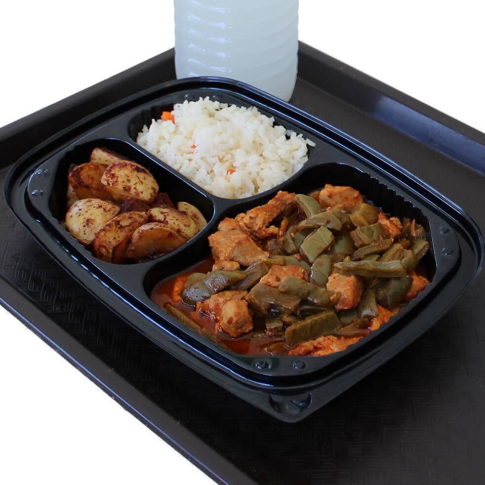 Carne De Puerco Con Nopales