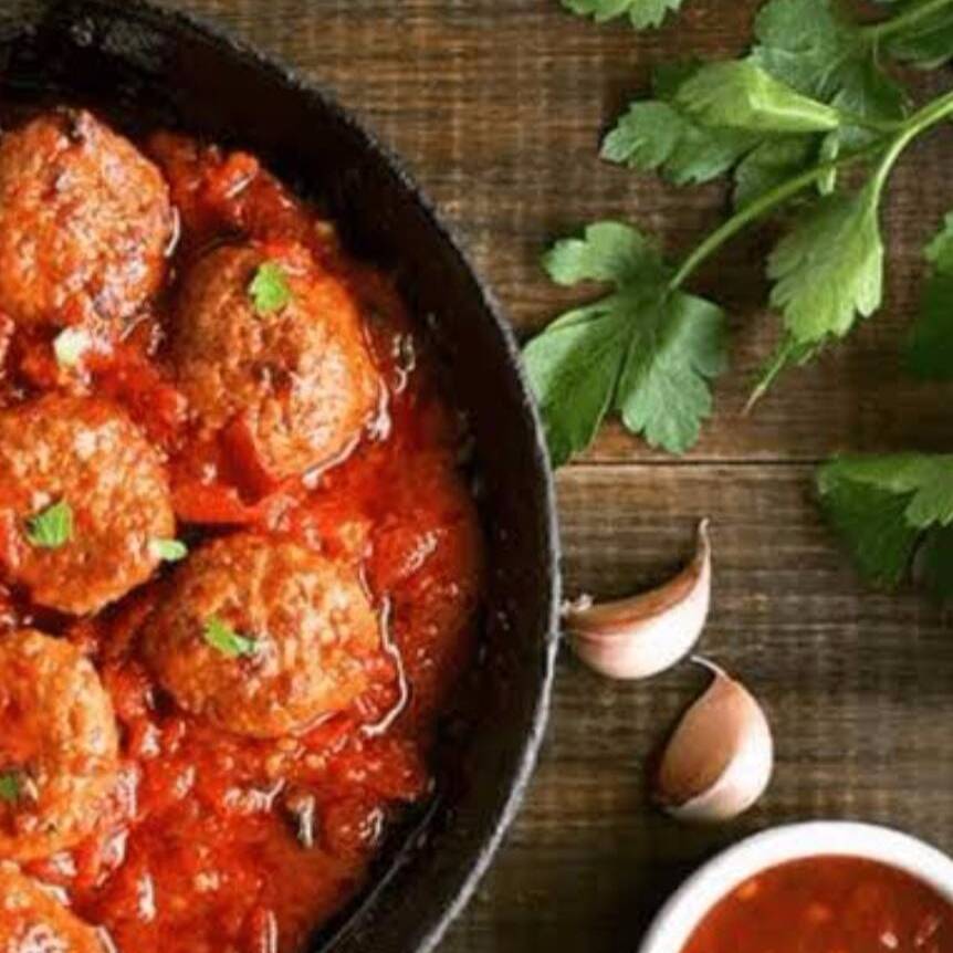 Albóndigas en Caldo. Medio Litro