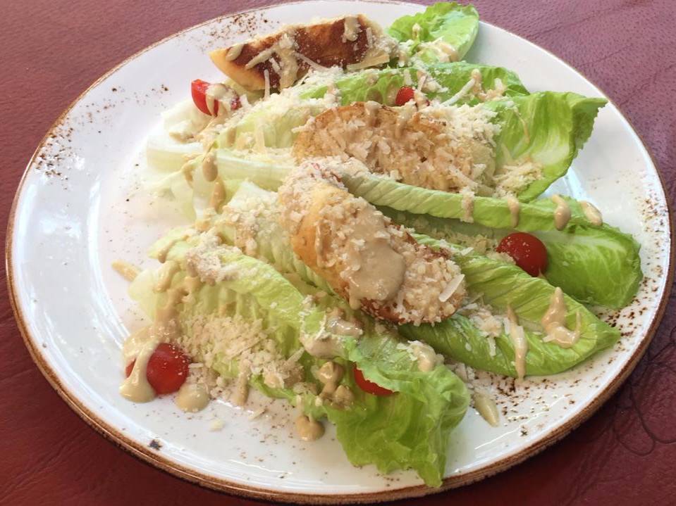 ENSALADA CESAR CON POLLO