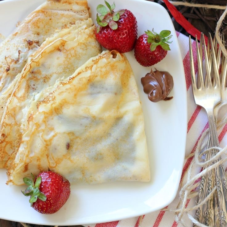 Crepa de lechera y fresa.