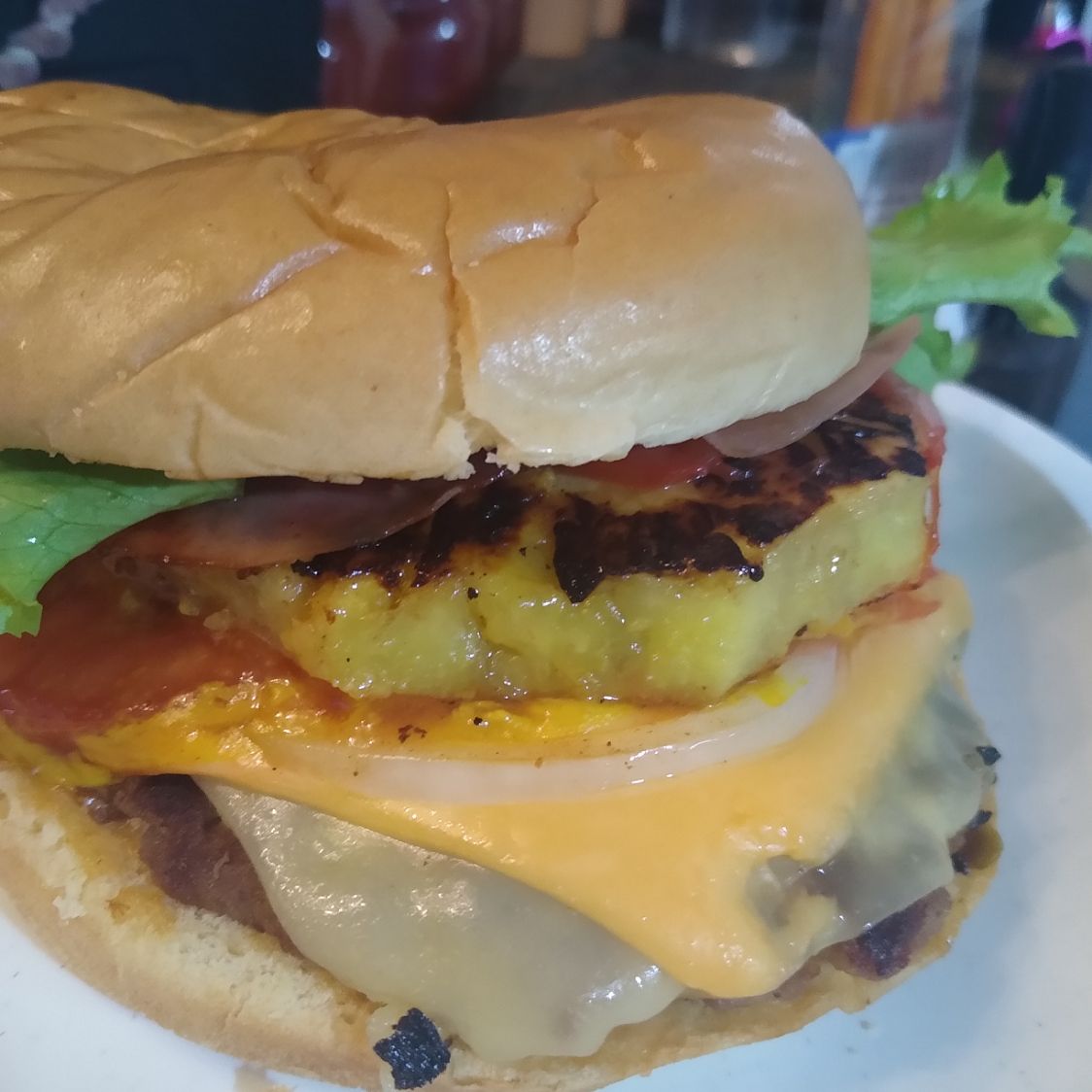 Hamburguesa Hawaiana