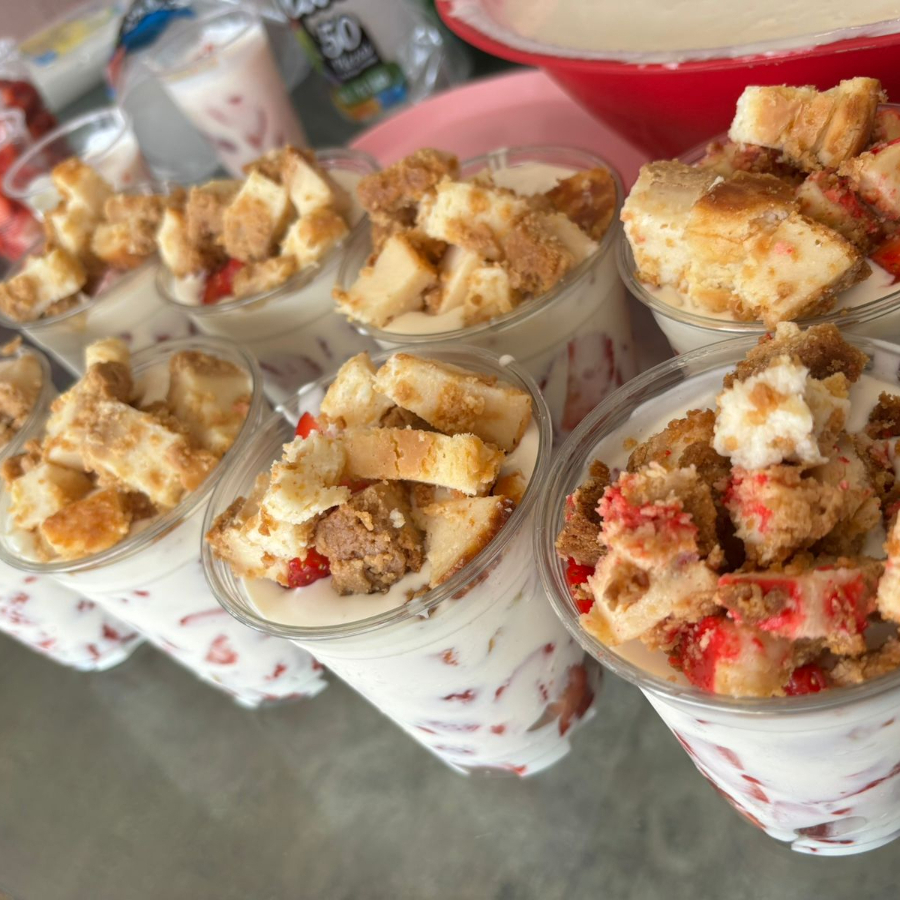 fresas con crema y chessecake