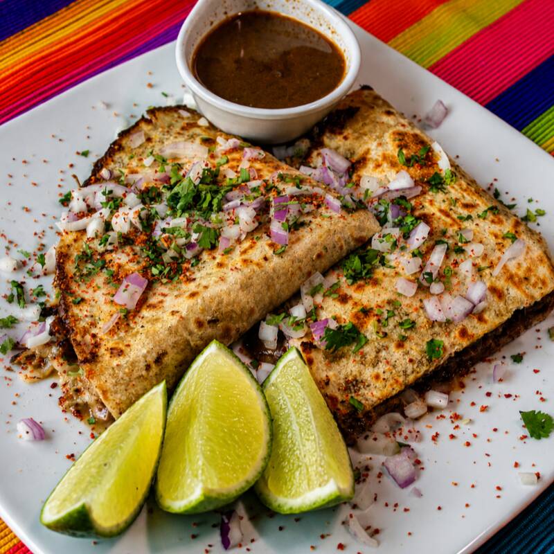 Quesadilla Con Birria