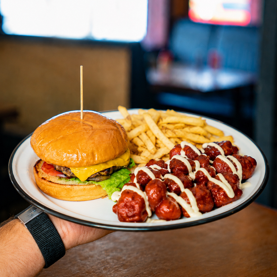 Hamburguesa Carne y Queso + Boneless