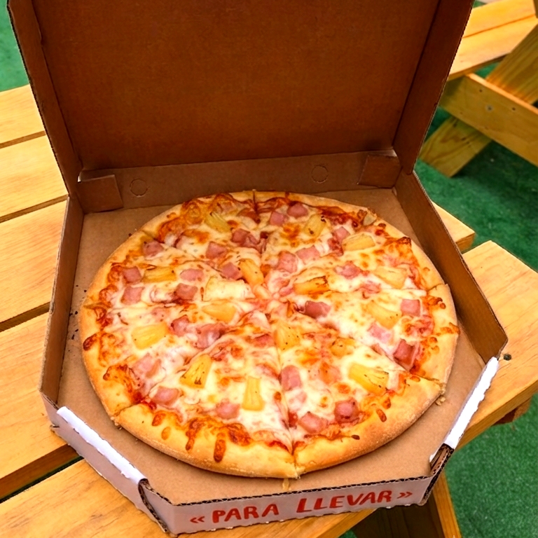 Pizza Hawaiana