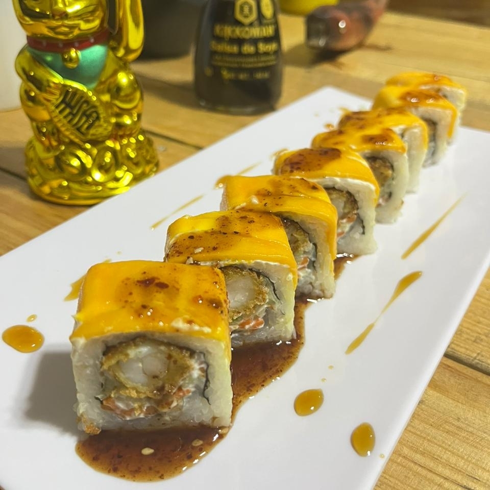 Tropical roll