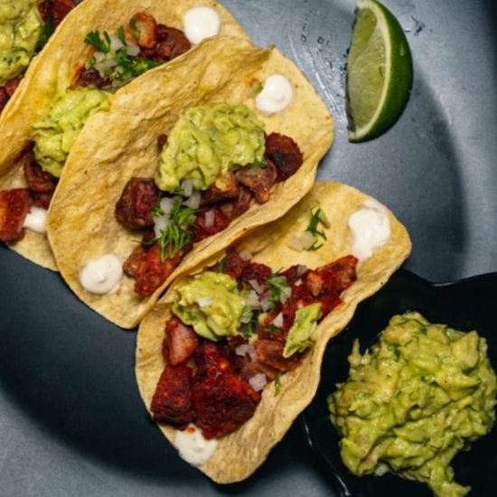 TACOS DE CHICHARRÓN X3