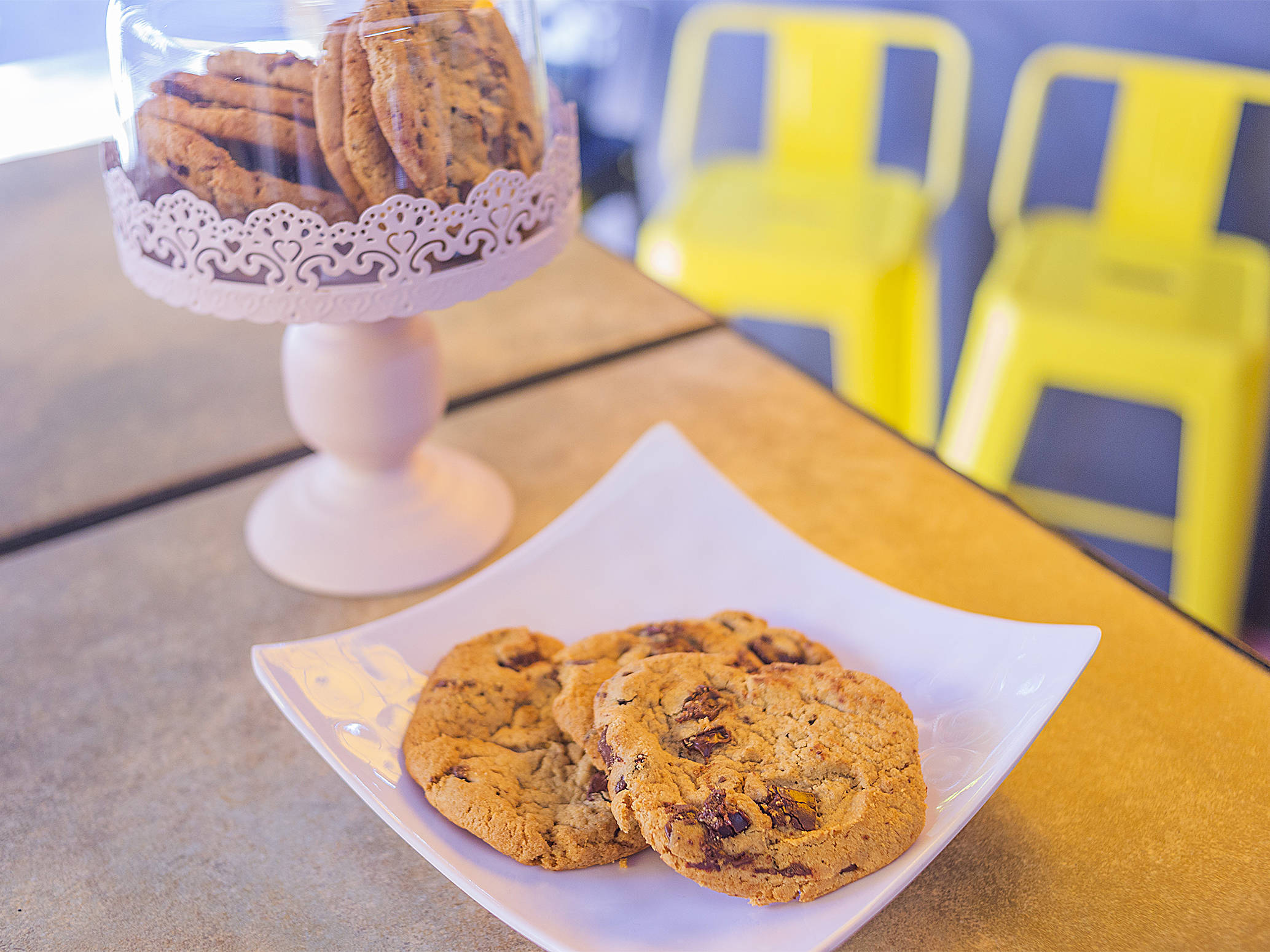 Galleta con trozos de Chocolate y nuez