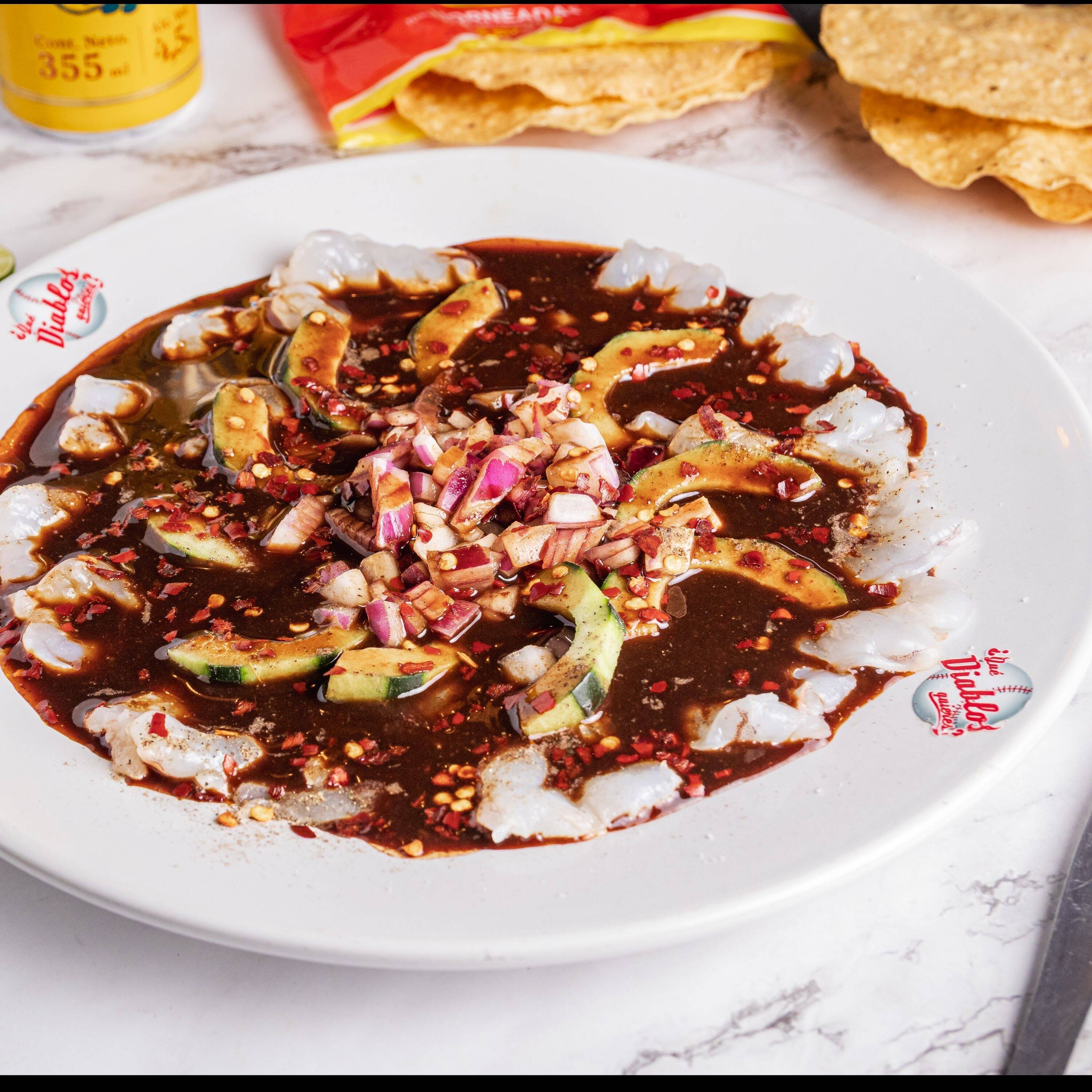 Aguachile negro tostada
