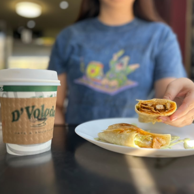 Burrito de Chilaquiles + Cafe Americano Chico