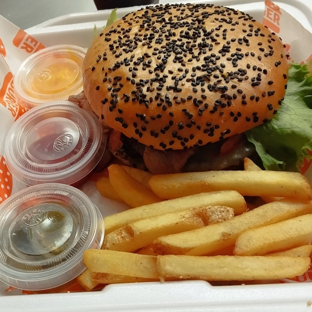 Hamburguesa Doble Hawaina Sirlion