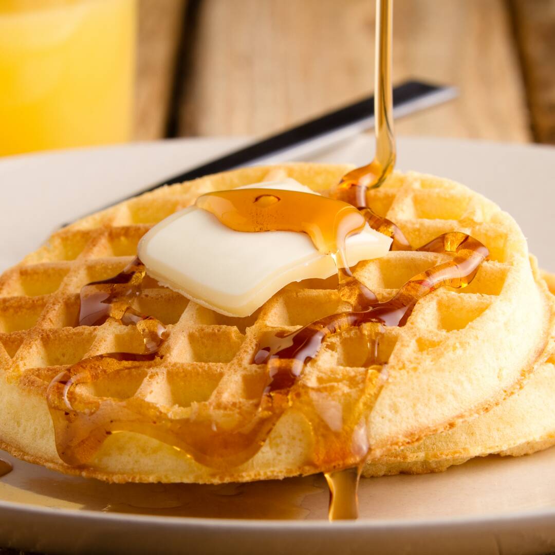 Waffle Tradicional Mantequilla y Maple