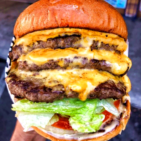 Hamburguesa Triple Carne+1 Bebida