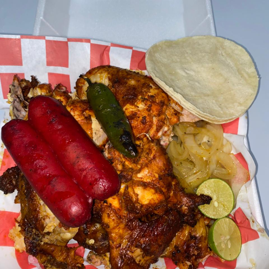 COMBO POLLO Y MEDIO