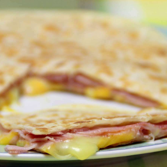 Quesadilla Jamón