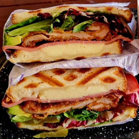 Sándwich Delicioso Pollo