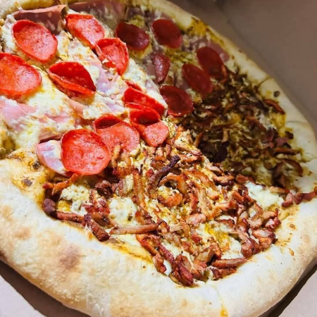 CHICAGO CON ORILLA DE QUESO