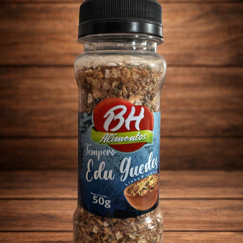 Frasco plástico com 50g de tempero Edu Guedes - Linha Premium.