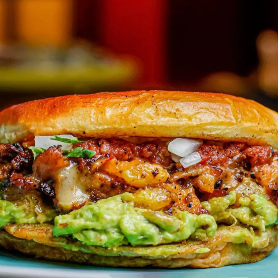 Combo 2 Tortas del Chavo Barbacoa
