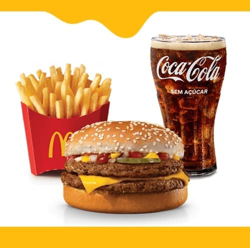 Dois hambúrgueres, uma explosão de sabor, acompanhamento e bebida. Dois deliciosos hambúrgueres de carne 100% bovina, queijo cheddar derretido, picles, cebola picada, ketchup e mostarda, McFritas Média e bebida