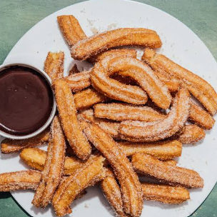 Churros con Cajeta