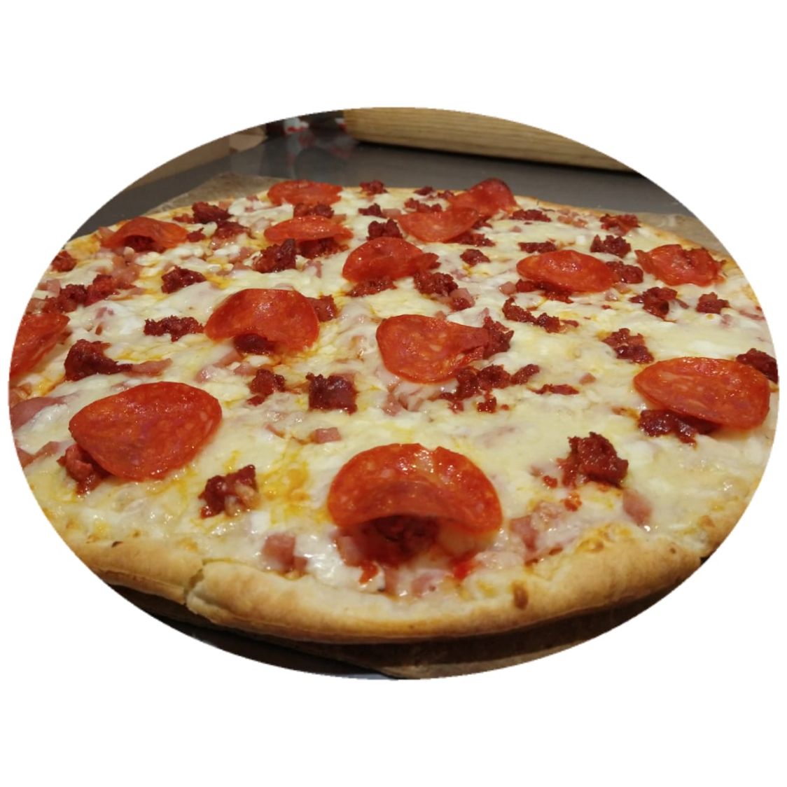 1 pizza familiar pizza de peperoni y choriz0 115