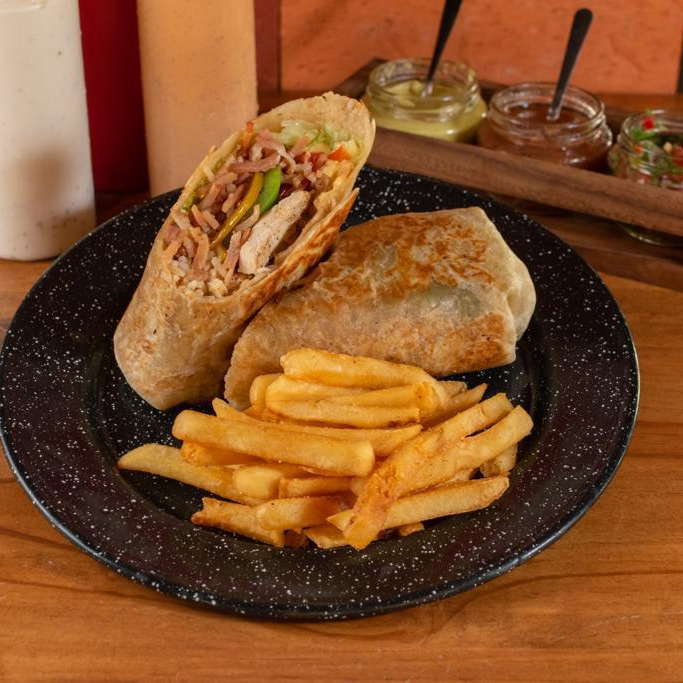 Burrito Pollo y Tocino