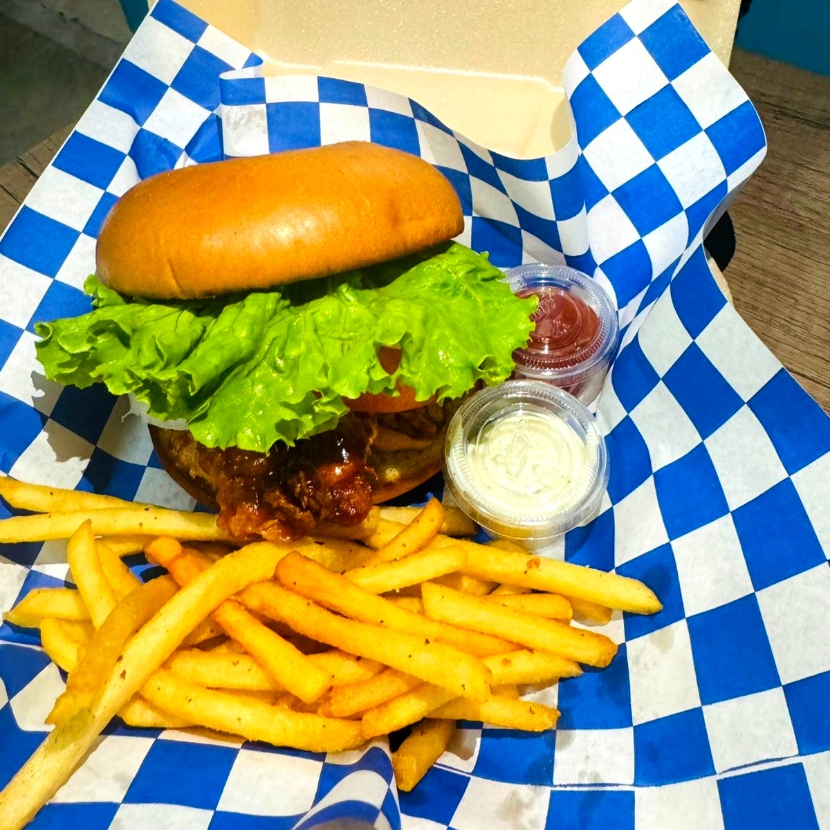 Hamburguesa de Tiras de Pollo