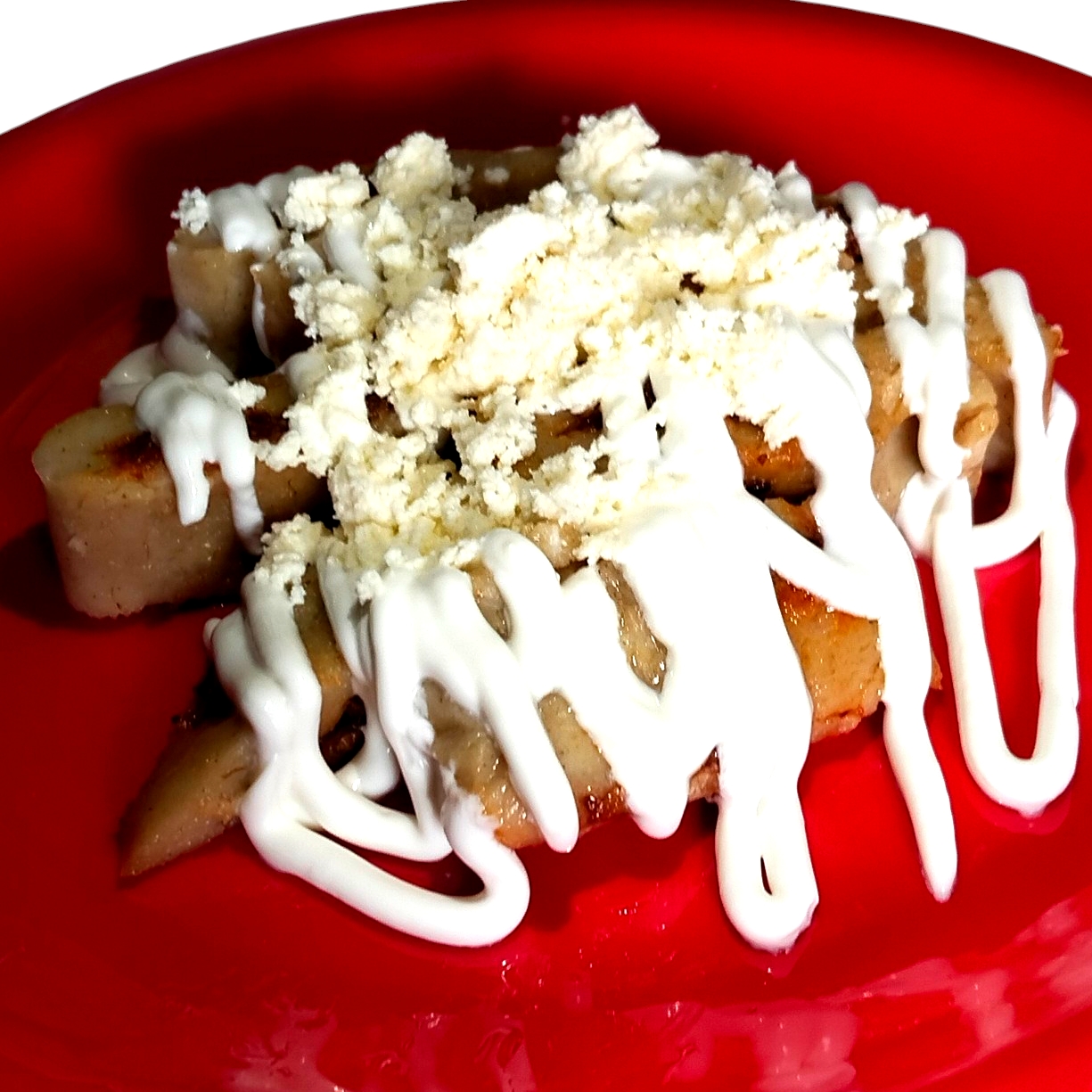 TAMAL CARNE CREMA Y QUESO