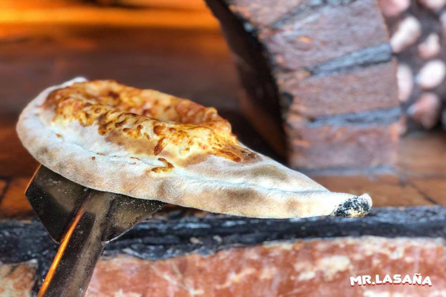 CALZONE NAPOLETANO
