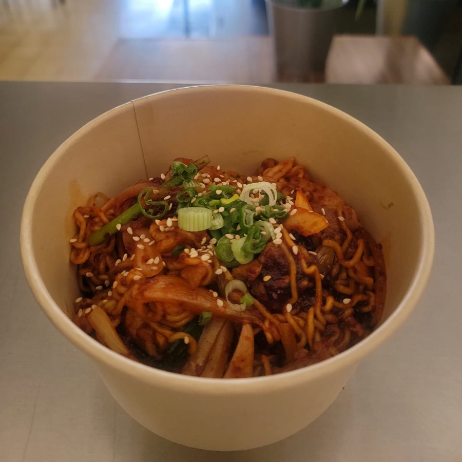 Ramyen Frito de Yeyuk