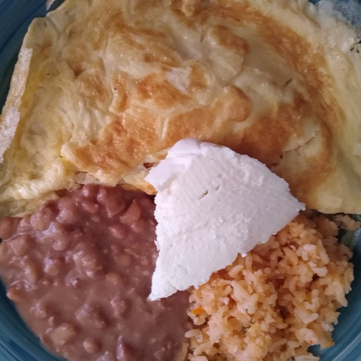 Huevos en Torta con Cafe