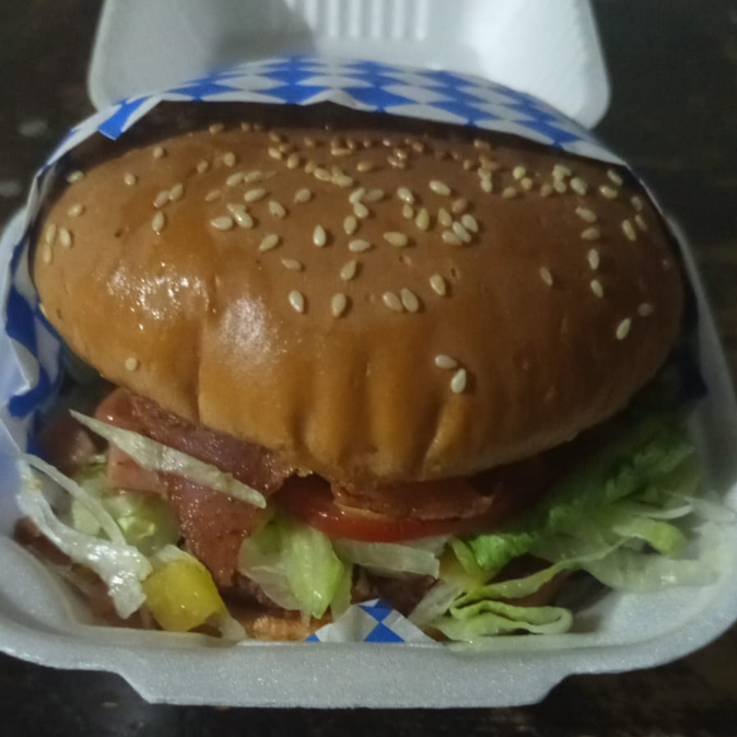 HAMBURGUESA HAWAIANA