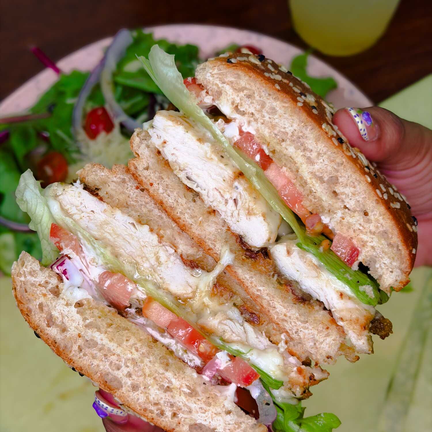 Pechuga de pollo al pesto