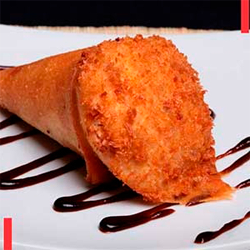 Patê de salmão picante especial, massa harumaki e arroz (frito)
o temaki vai cortado ao meio com geleia de pimenta em cima