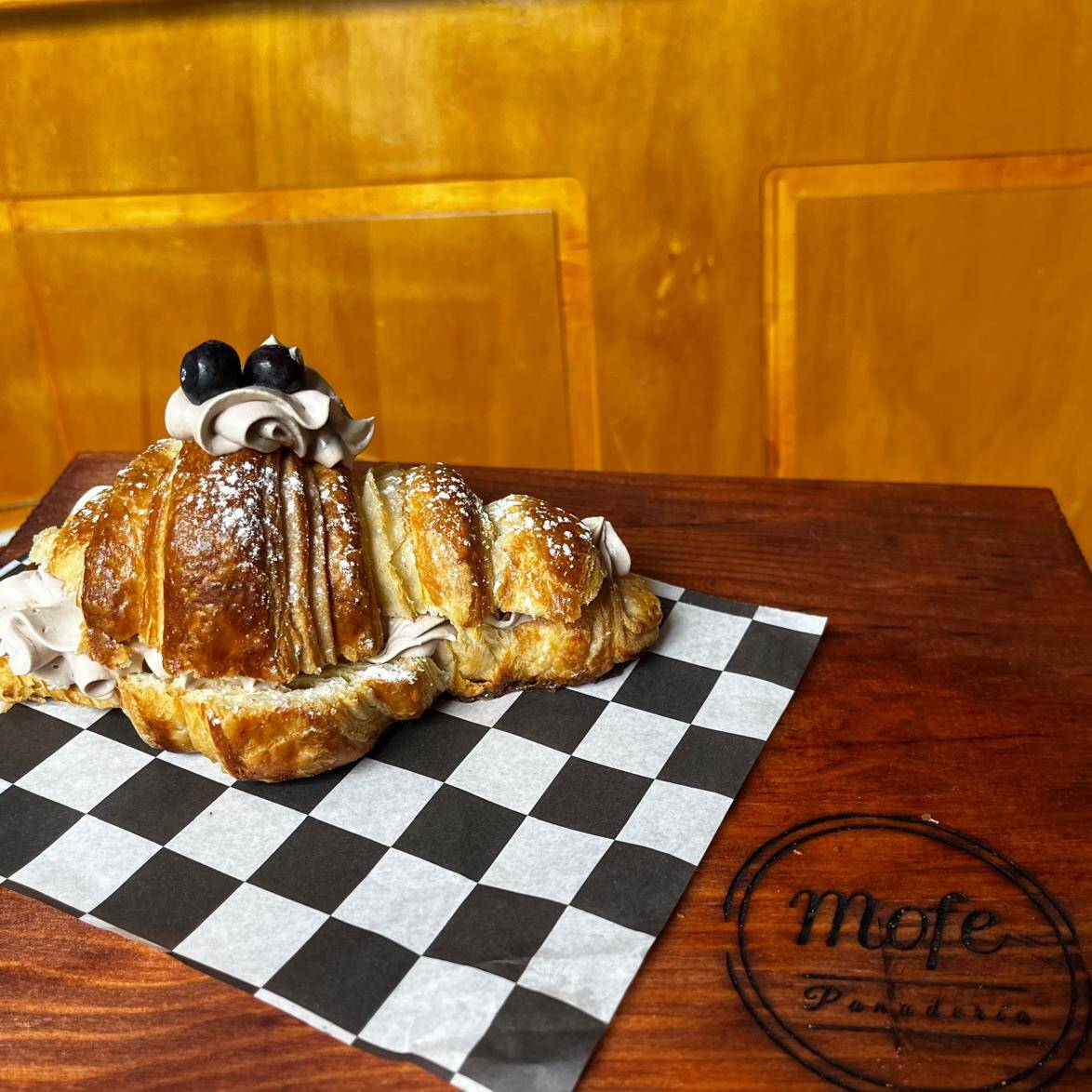 Croissant ferrero