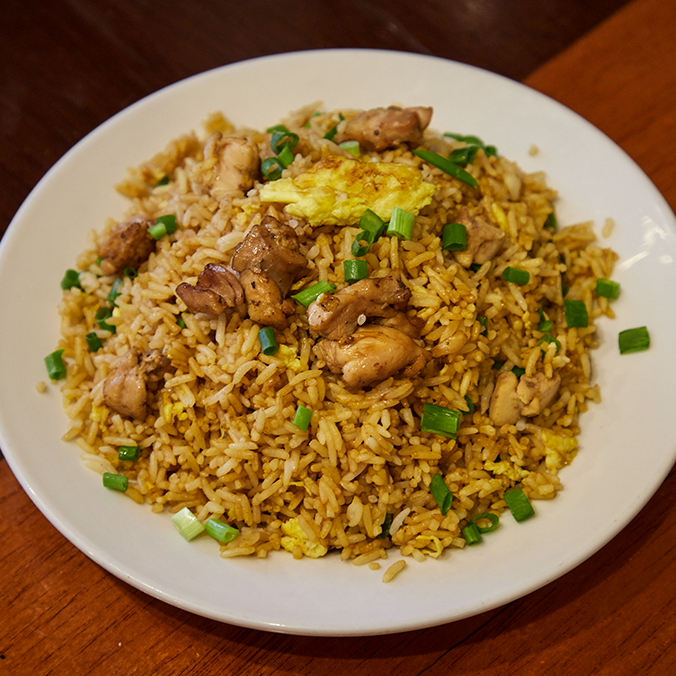 Arroz Chaufa de Pollo con Sopa Cod 506