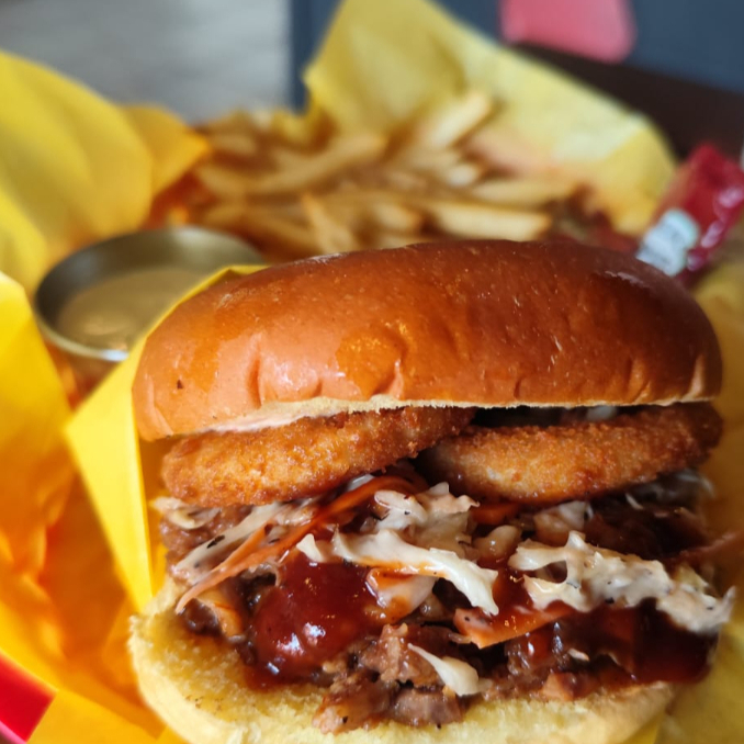 Hamburguesa de costilla baby back