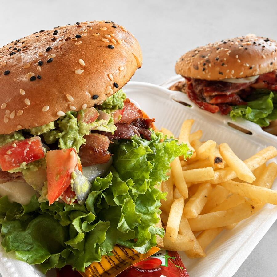 Combo Hamburguesa a La Burguer Guacamole