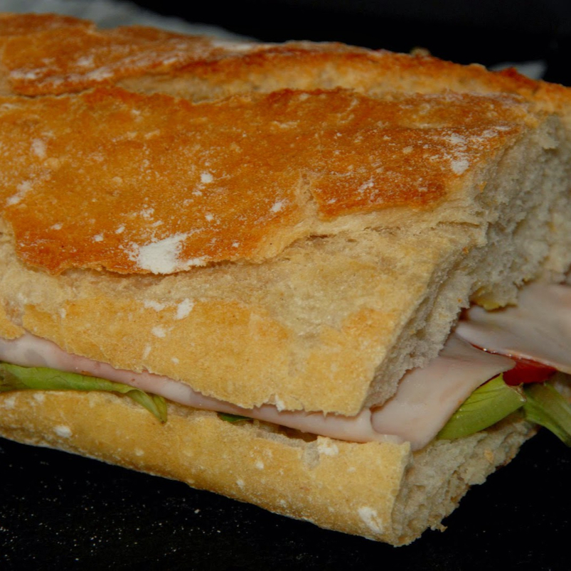 2 Mini Sandwiches +papas + 1 Gaseosa Gratis