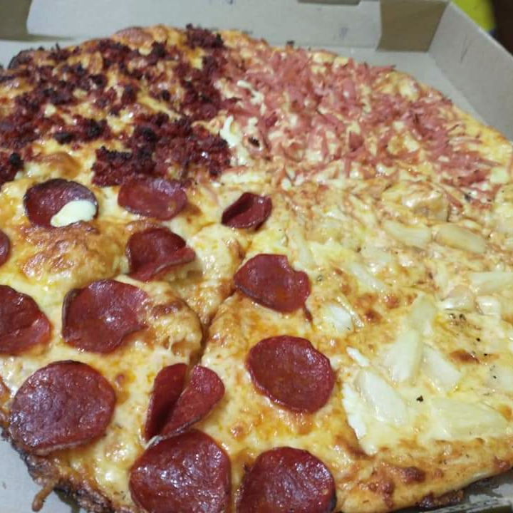 Pizza Cuatro Estaciones