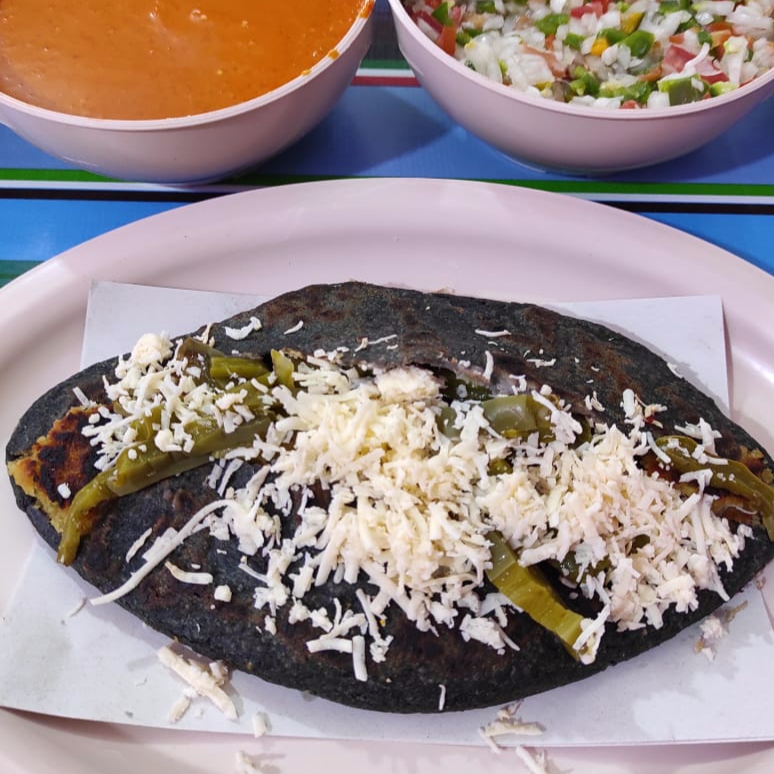 Tlacoyos