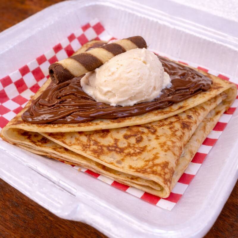 CREMA DE AVELLANAS, HELADO Y GALLETA TUBITO