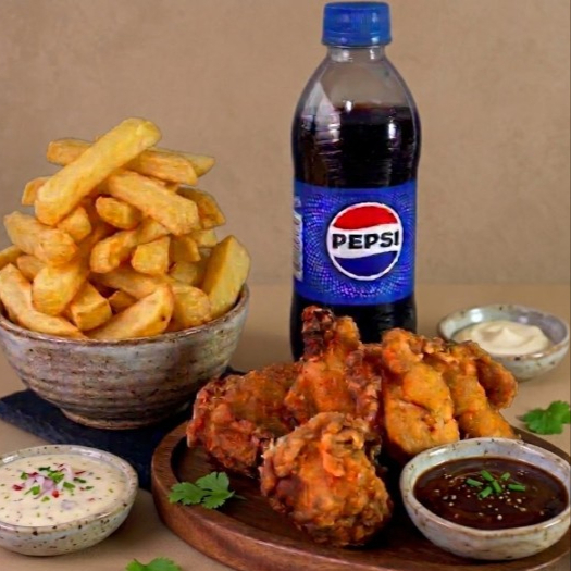 Combo: 6 Alitas más Papas Fritas y 1 Pepsi