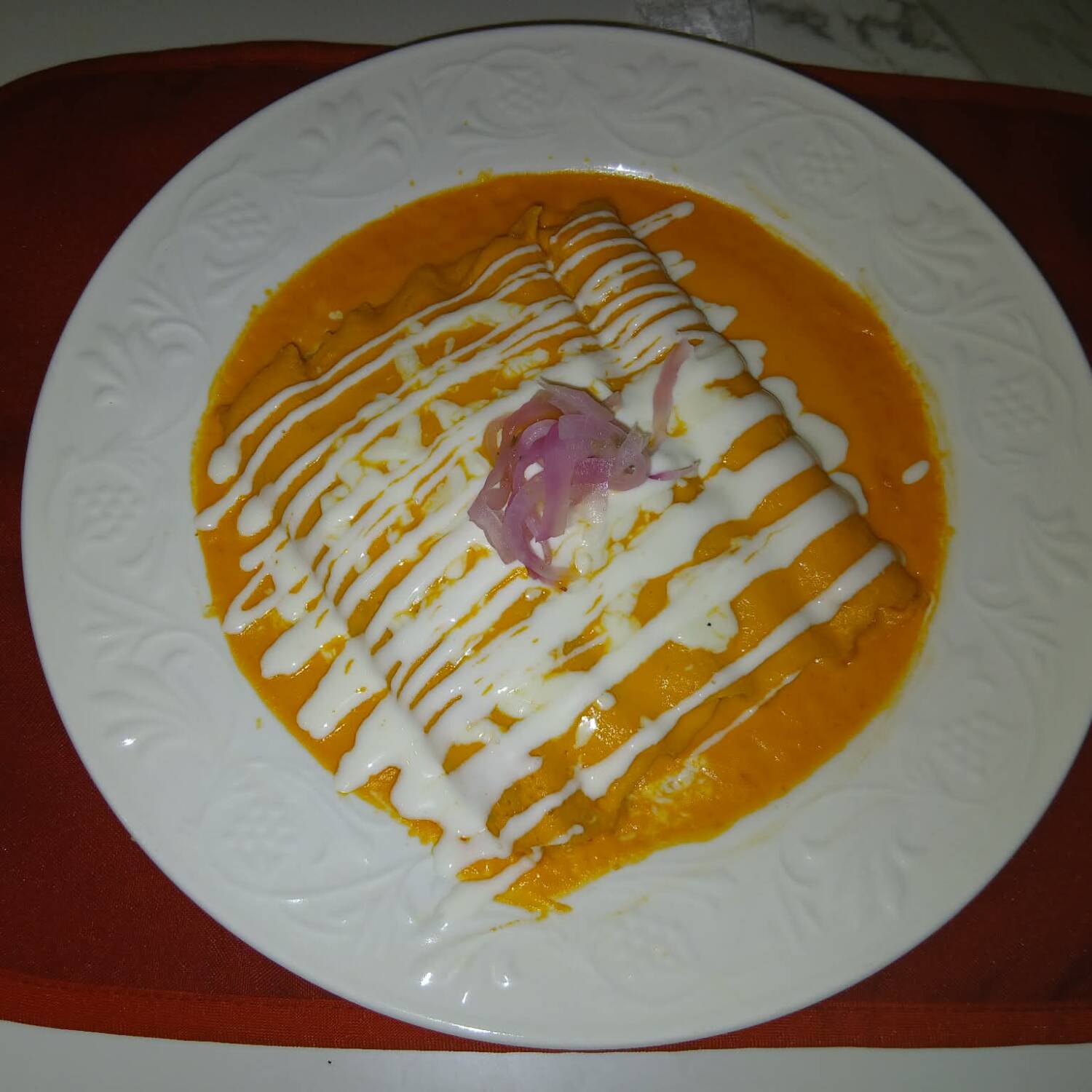 Enchilads Suizas Rojas