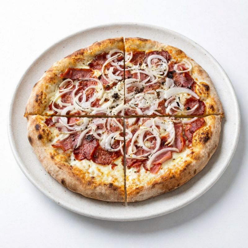 Pizza pequena 4 fatias, inteira calabresa acebolada.